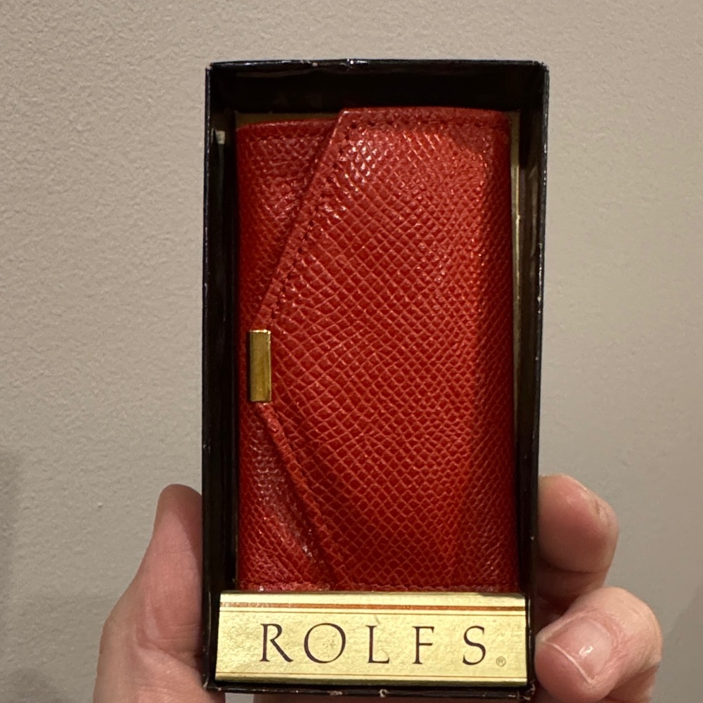 Rolfs Vibrant Red Textured key holder
